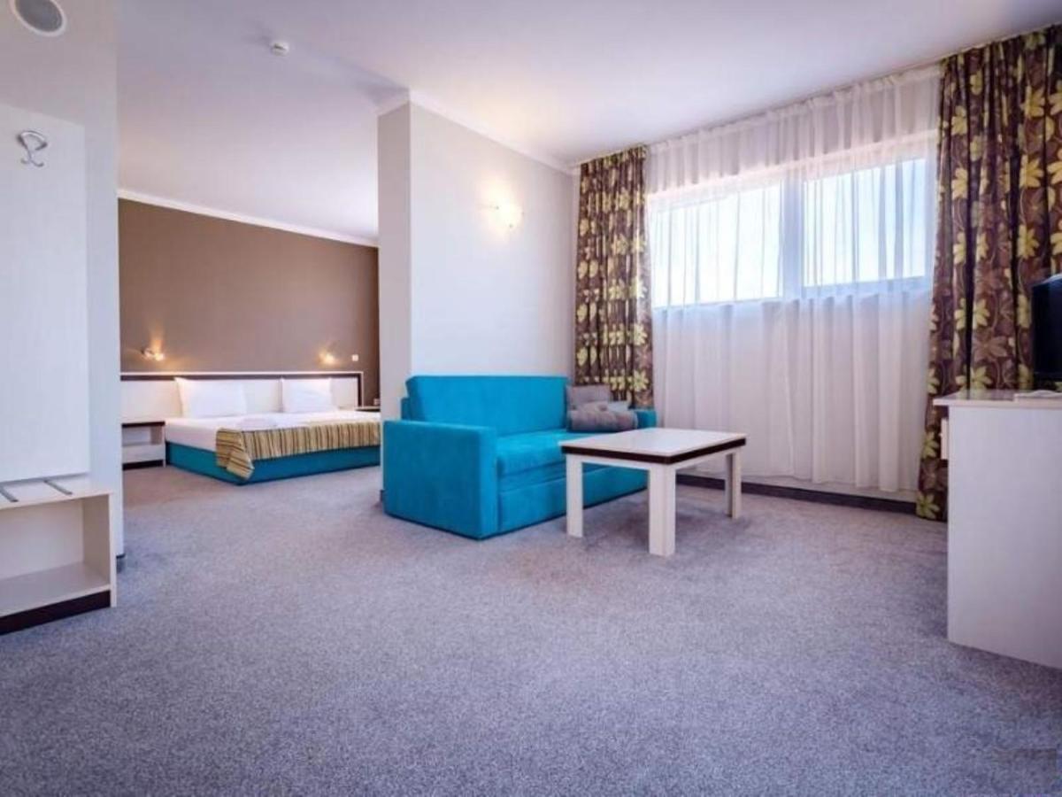 Oasis Del Mare Beach Front Hotel Lozeneț Exterior foto
