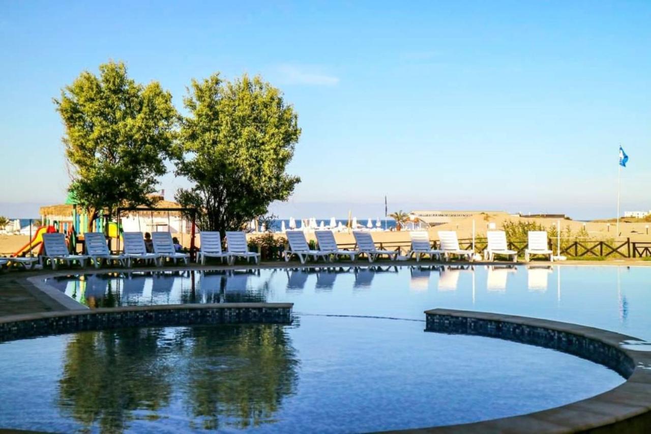 Oasis Del Mare Beach Front Hotel Lozeneț Exterior foto