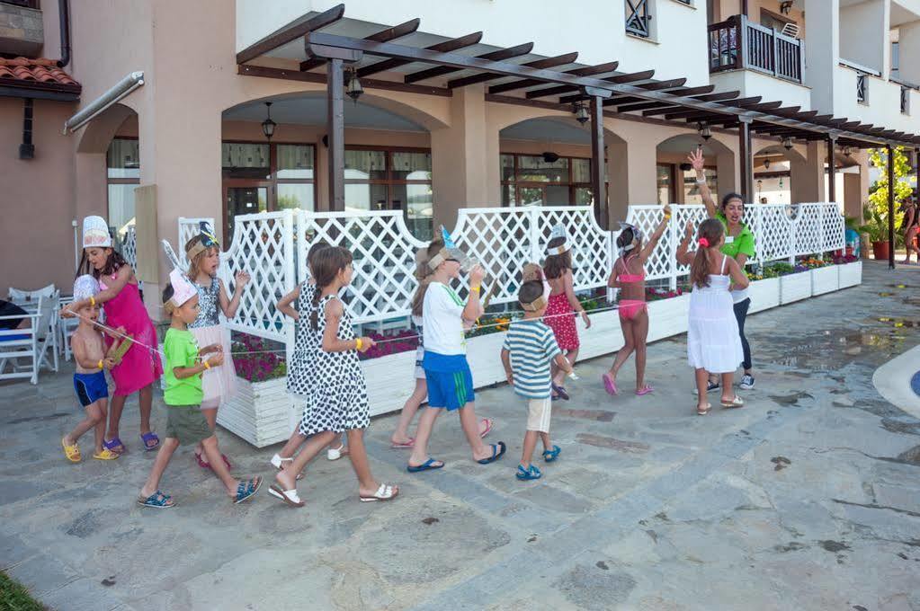 Oasis Del Mare Beach Front Hotel Lozeneț Exterior foto